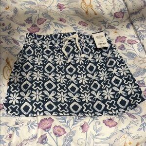 OshKosh B’gosh Navy Blue and White Patterned Skort
